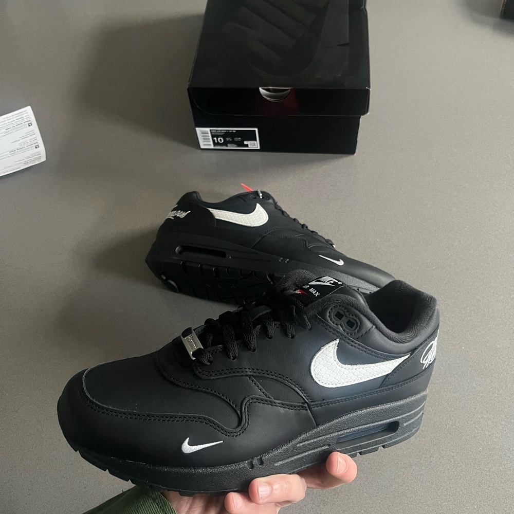 Supreme X Nike Air Max Size 10